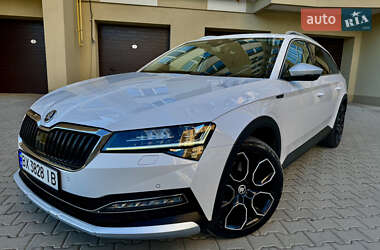 Skoda Superb Scout 2020