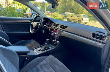 Универсал Skoda Superb Scout 2020 в 