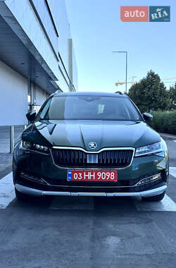 Skoda Superb Scout 2019