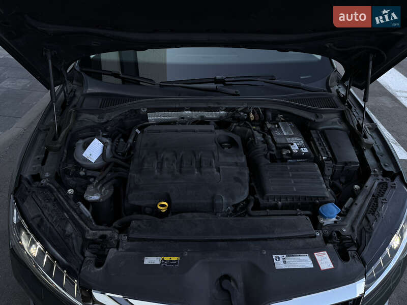 Универсал Skoda Superb Scout 2019 в Киеве фото 37 Универсал Skoda Superb Scout 2019 в Киеве