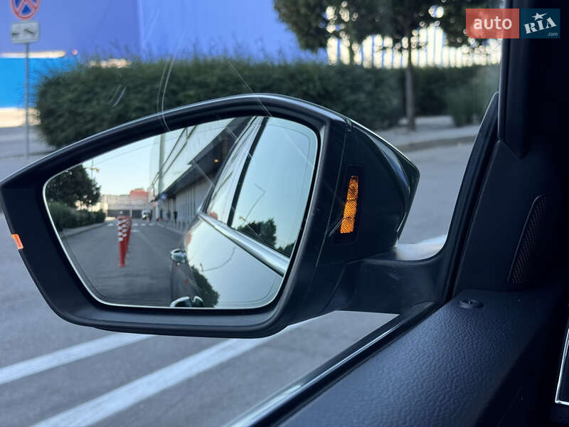 Универсал Skoda Superb Scout 2019 в Киеве фото 40 Универсал Skoda Superb Scout 2019 в Киеве