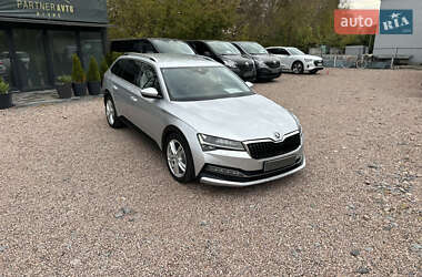 Универсал Skoda Superb Scout 2020 в 