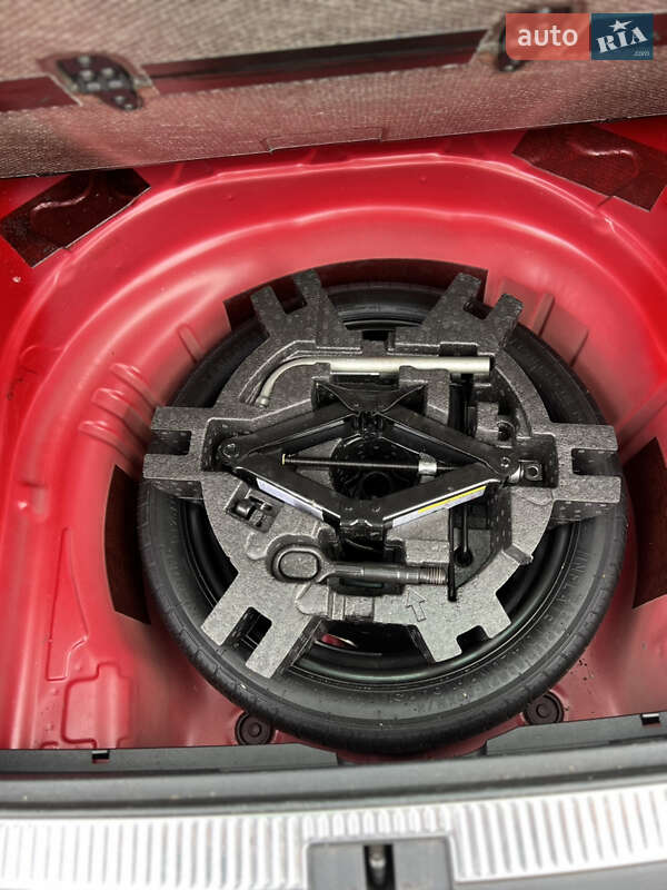 Універсал Skoda Superb Scout 2020 в Луцьку фото 32 Універсал Skoda Superb Scout 2020 в Луцьку