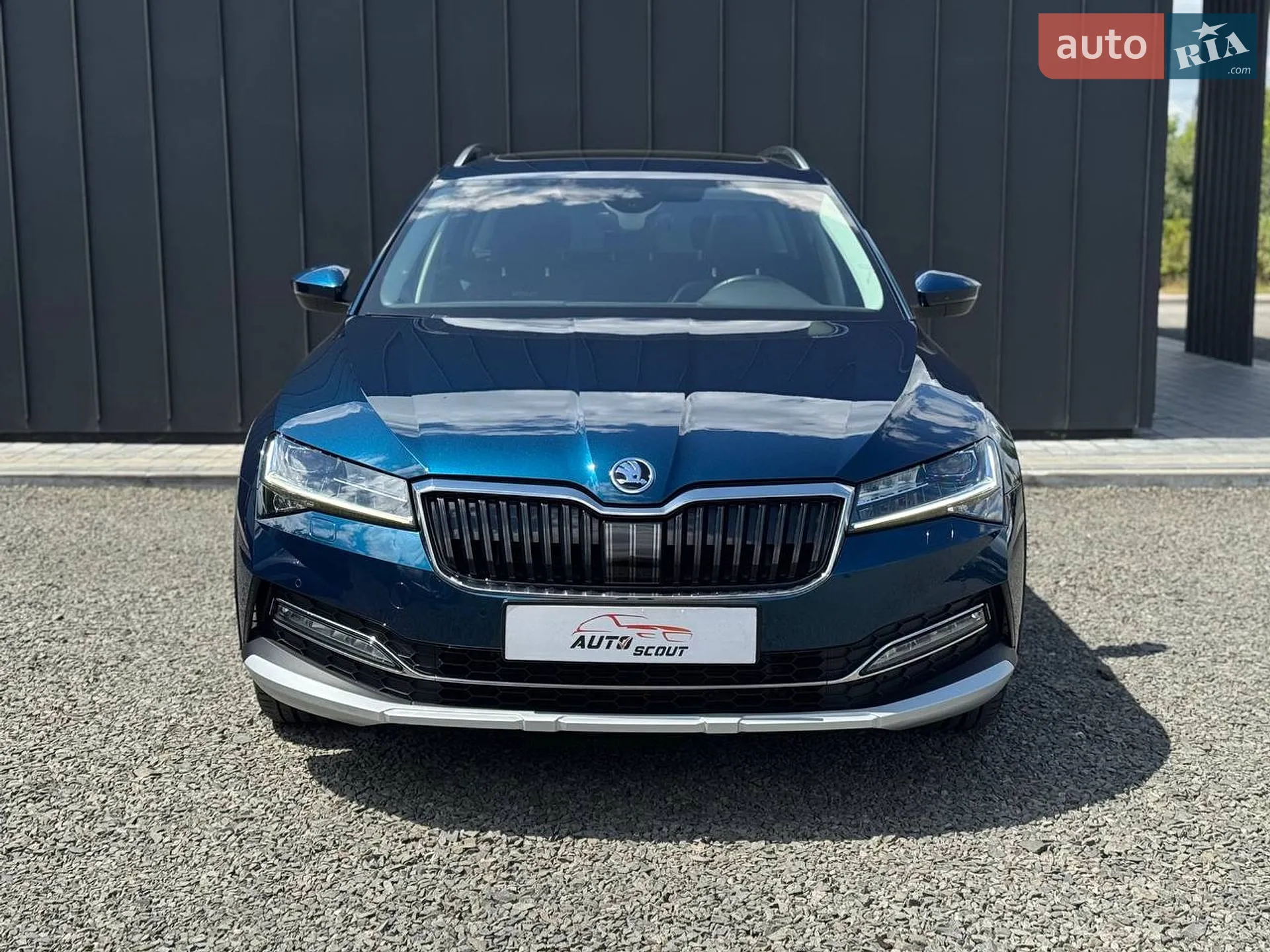 2020 Skoda Superb - мініатюра 2