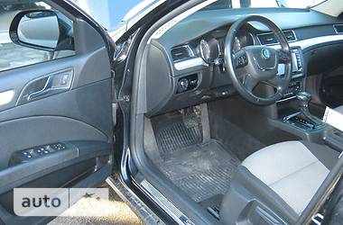 Седан Skoda Superb 2010 в 