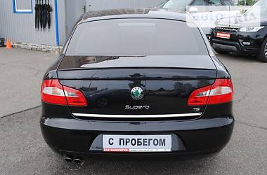 Седан Skoda Superb 2011 в Киеве