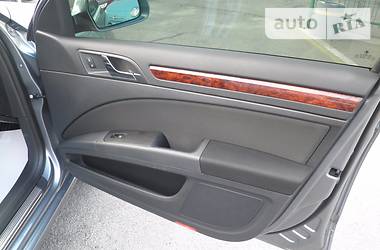 Седан Skoda Superb 2012 в 