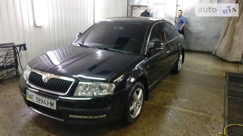 Седан Skoda Superb 2008 в 