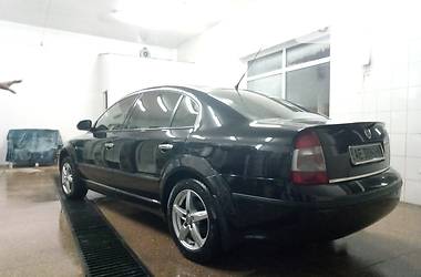 Седан Skoda Superb 2008 в 