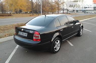 Седан Skoda Superb 2008 в 