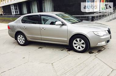 Skoda Superb 2011 Skoda Superb 2011