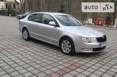 Седан Skoda Superb 2011 в Тернополе