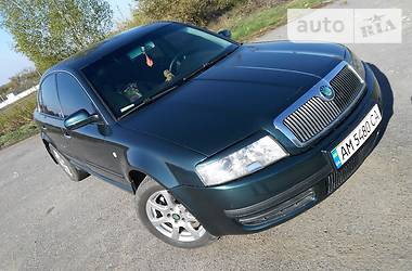 Седан Skoda Superb 2003 в Бердичеве