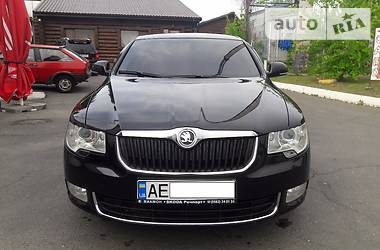 Седан Skoda Superb 2012 в Кривом Роге