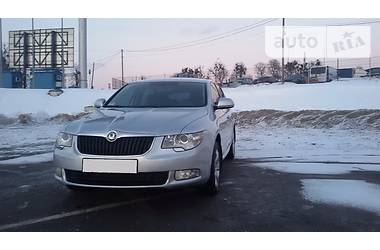 Седан Skoda Superb 2012 в Киеве