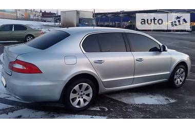 Седан Skoda Superb 2012 в Киеве