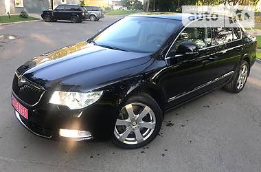 Седан Skoda Superb 2010 в Киеве