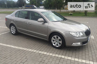 Седан Skoda Superb 2013 в Коломые