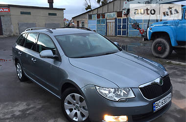 Skoda Superb 2011