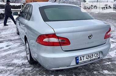 Седан Skoda Superb 2012 в Ивано-Франковске