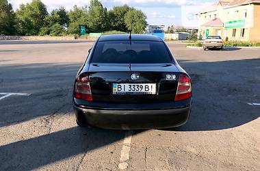 Седан Skoda Superb 2006 в Горишних Плавнях