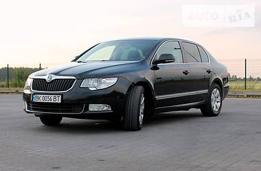 Skoda Superb 2011