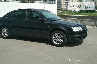 Седан Skoda Superb 2006 в Киеве