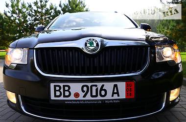 Универсал Skoda Superb 2012 в Дрогобыче