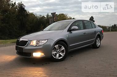 Skoda Superb 2011