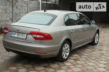 Лифтбек Skoda Superb 2013 в Запорожье