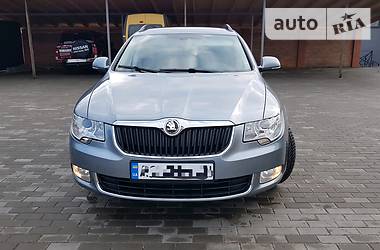 Skoda Superb 2011