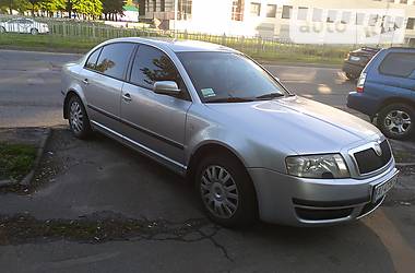 Седан Skoda Superb 2005 в 