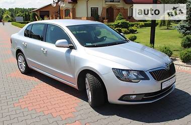 Седан Skoda Superb 2014 в Трускавце