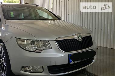 Універсал Skoda Superb 2012 в 