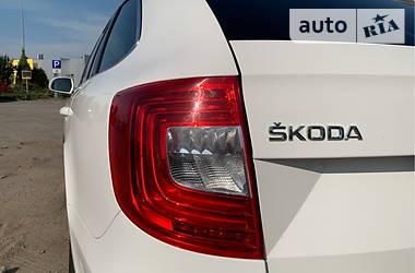 Універсал Skoda Superb 2014 в 