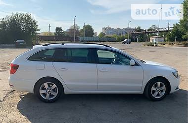 Універсал Skoda Superb 2014 в 