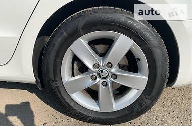 Універсал Skoda Superb 2014 в 