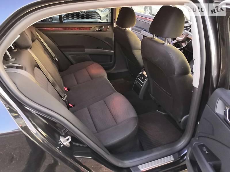 Седан Skoda Superb 2011 в Києві