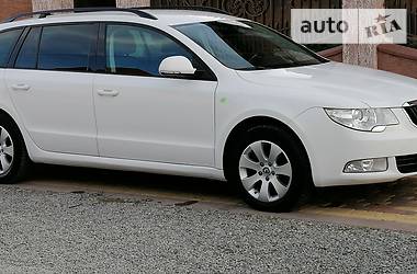 Универсал Skoda Superb 2011 в Виноградове