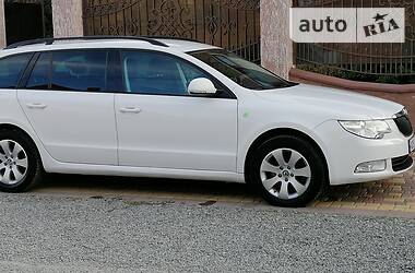 Универсал Skoda Superb 2011 в Виноградове