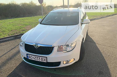 Грузопассажирский фургон Skoda Superb 2011 в Виноградове