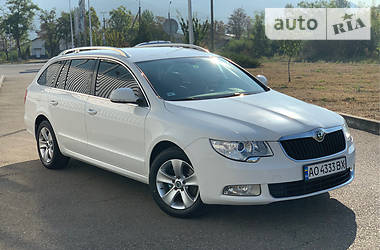 Skoda Superb 2011