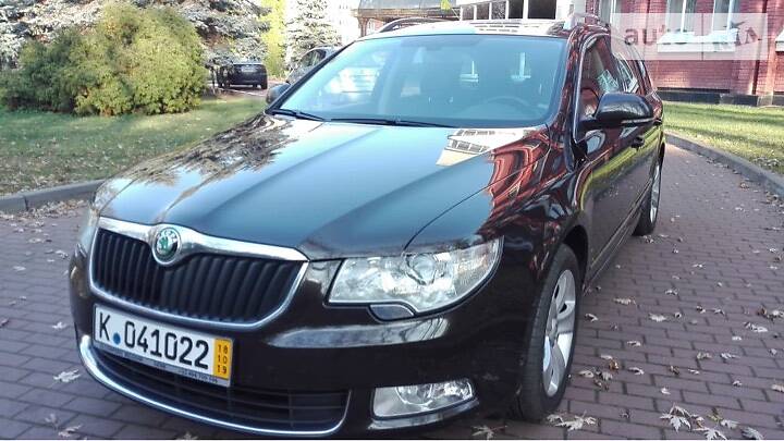 Универсал Skoda Superb 2013 в Чернигове