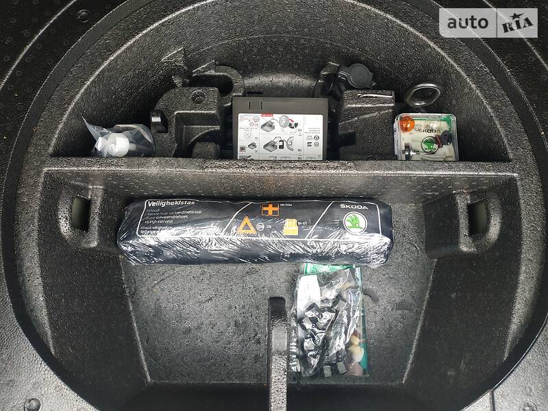Універсал Skoda Superb 2015 в Києві
