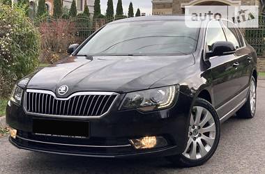 Седан Skoda Superb 2013 в Рівному