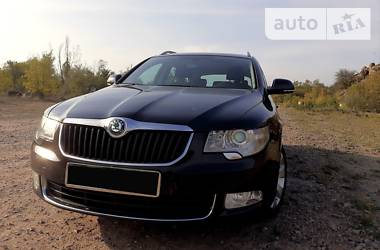 Универсал Skoda Superb 2010 в Первомайске