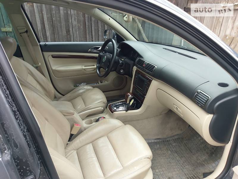 Седан Skoda Superb 2005 в Києві