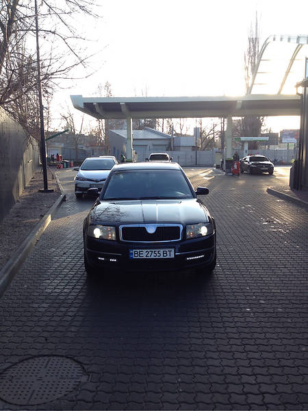 Седан Skoda Superb 2003 в Миколаєві