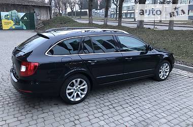 Skoda Superb 2011 Skoda Superb 2011