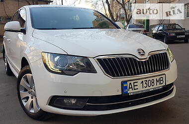 Skoda Superb 2013 Skoda Superb 2013